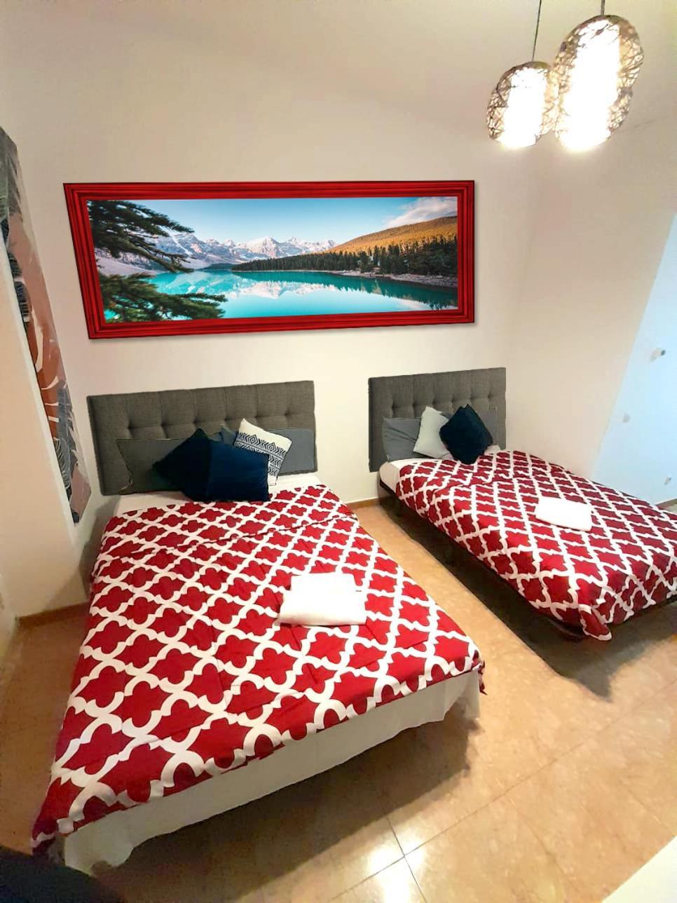 Bed and Breakfast Sol Montera & Parking Tph à Madrid Extérieur photo