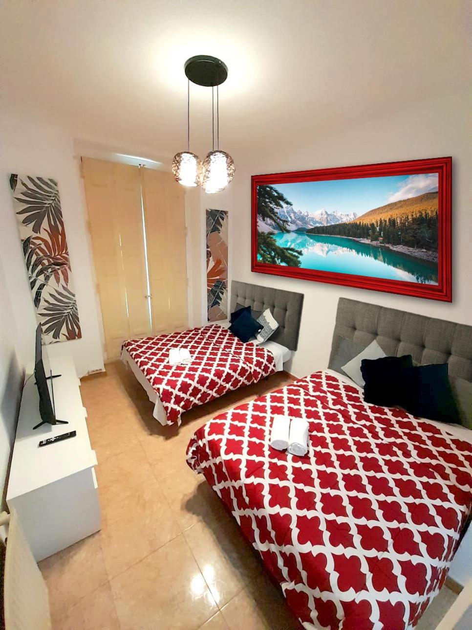 Bed and Breakfast Sol Montera & Parking Tph à Madrid Extérieur photo
