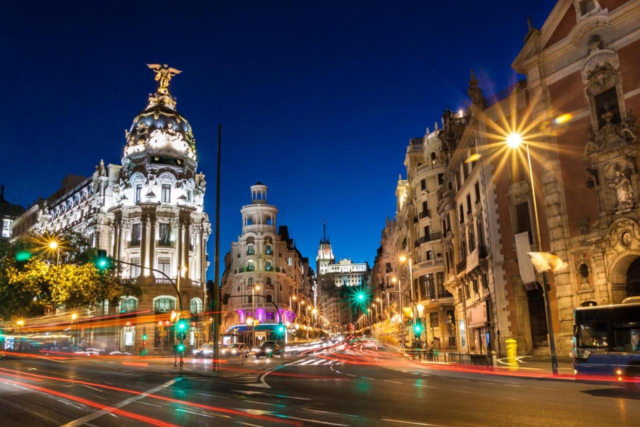 Bed and Breakfast Sol Montera & Parking Tph à Madrid Extérieur photo