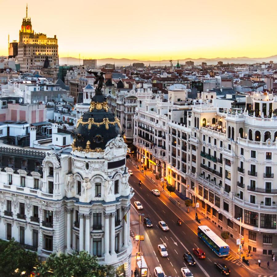 Bed and Breakfast Sol Montera & Parking Tph à Madrid Extérieur photo